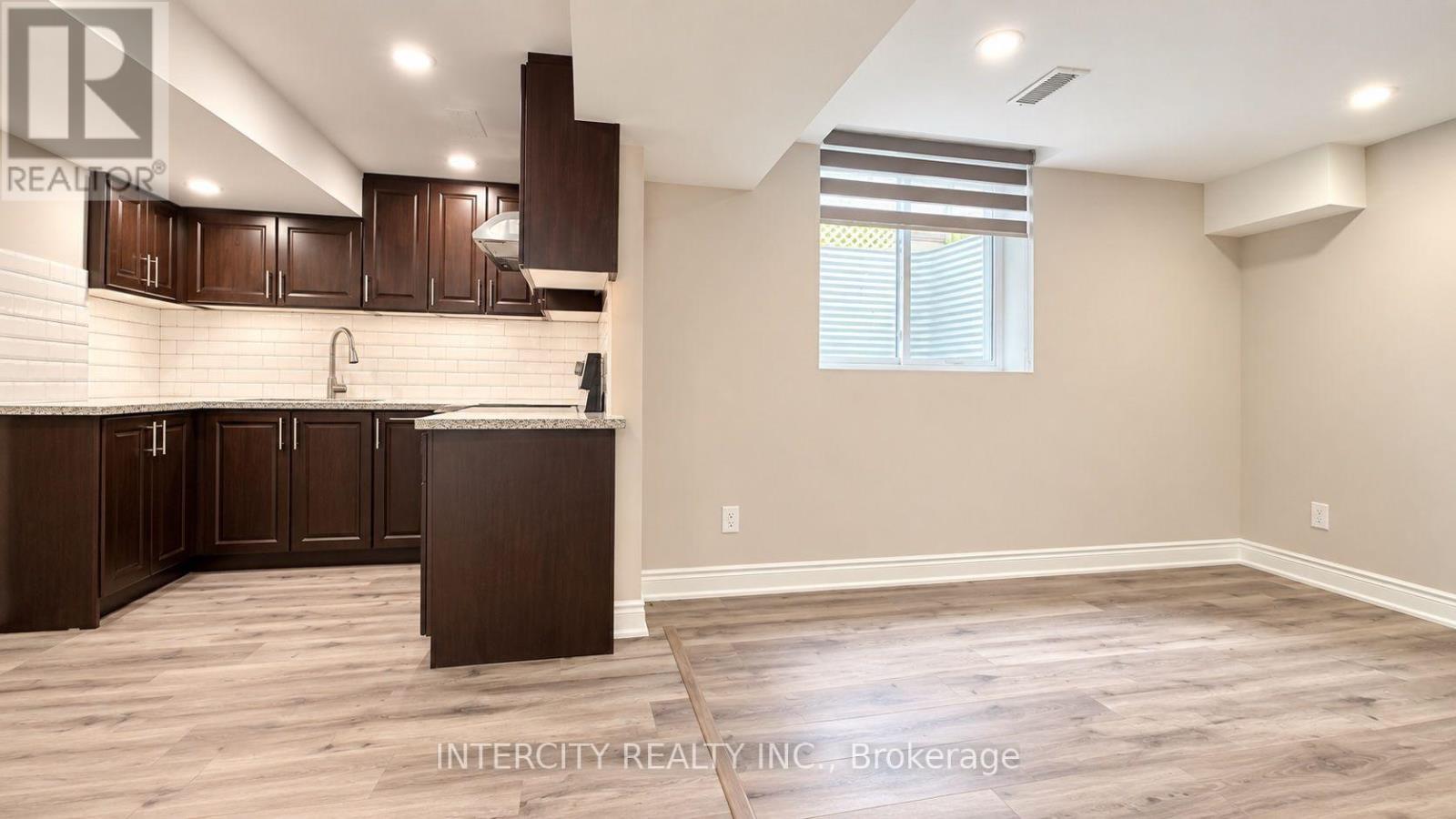 159 Moffatt Avenue, Brampton, ON photo 34