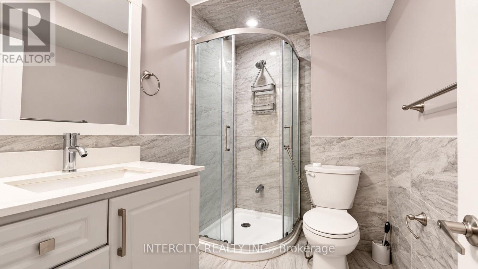 159 Moffatt Avenue, Brampton, ON photo 42