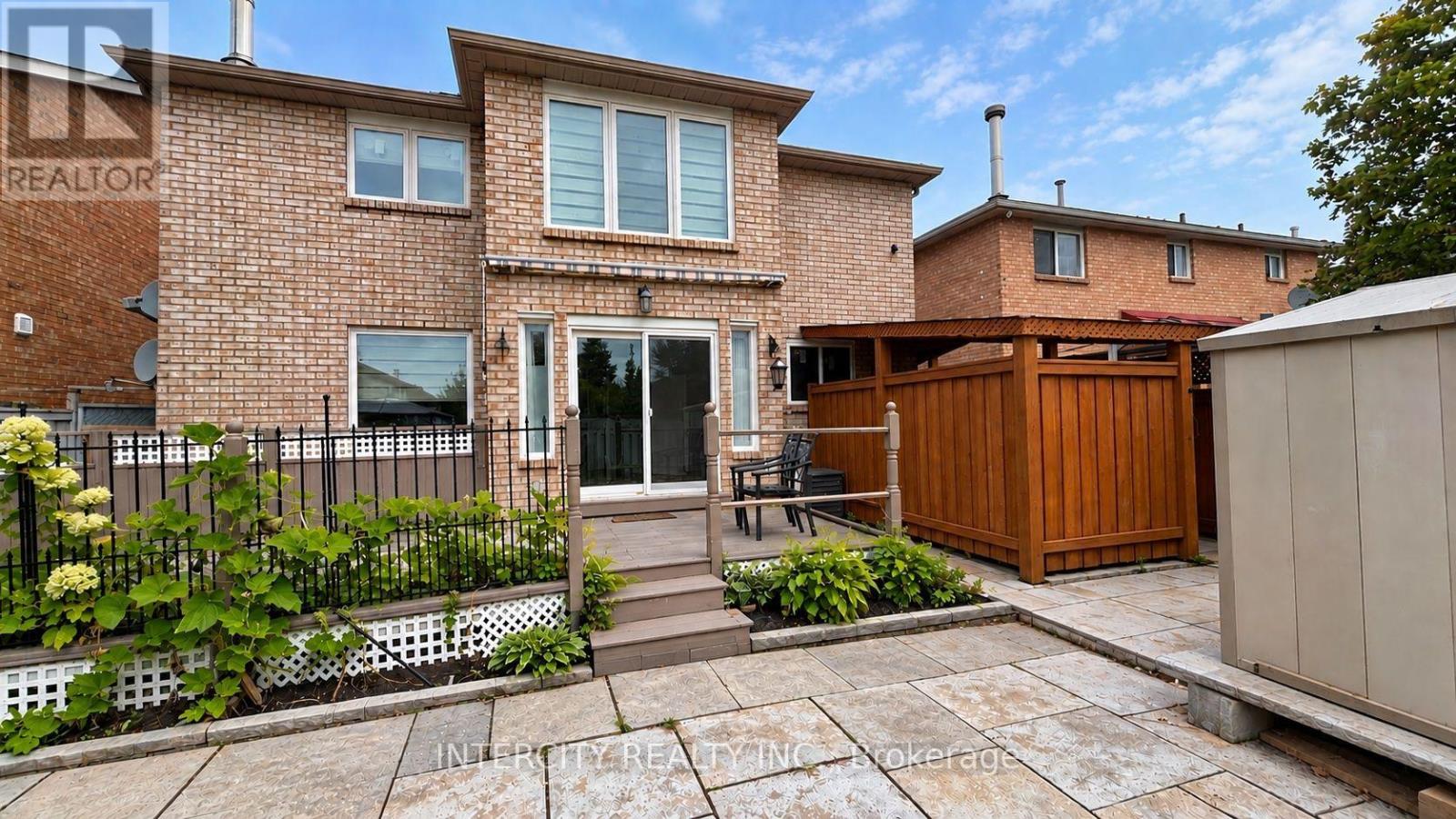 159 MOFFATT AVENUE - 6