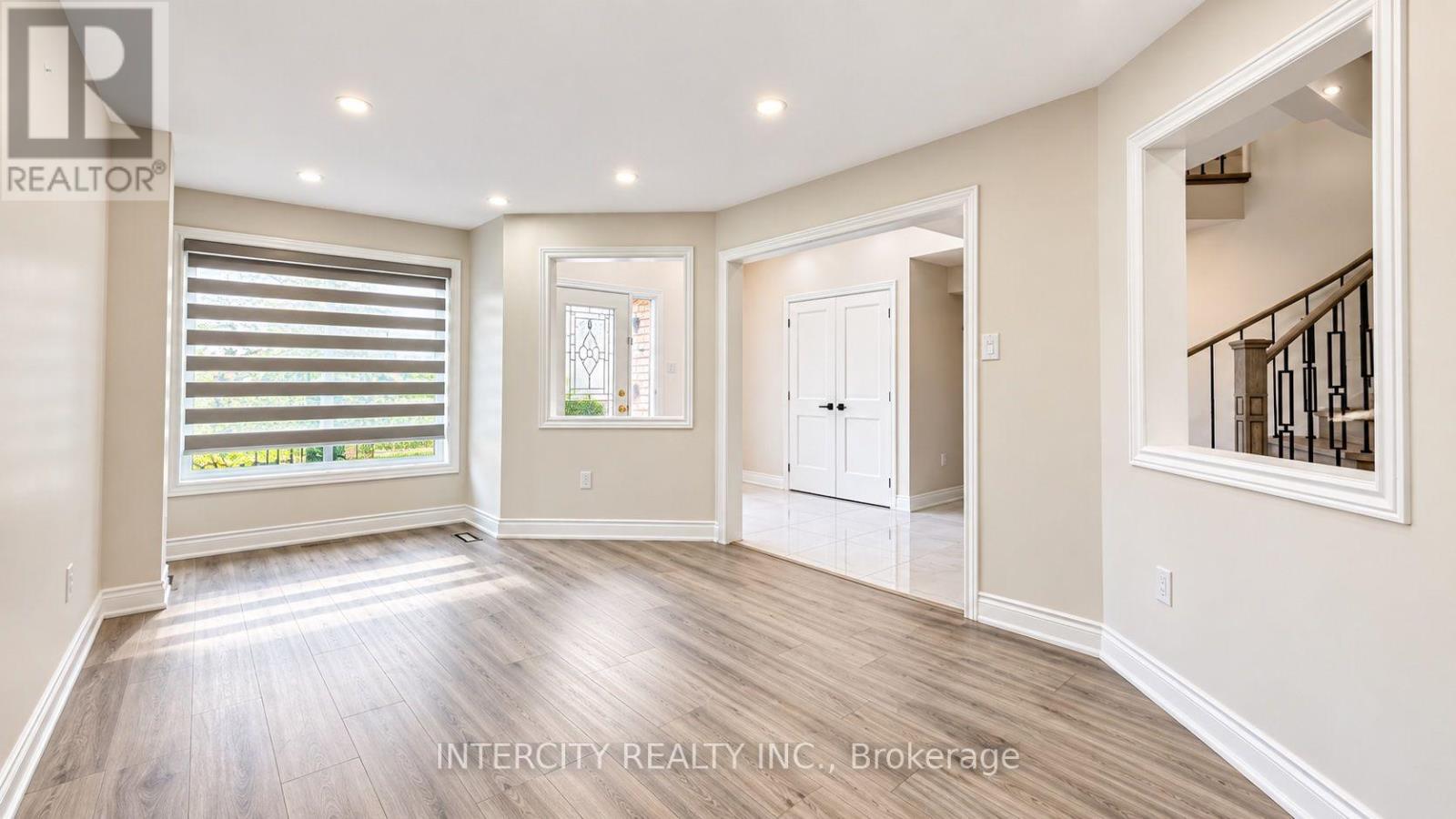 159 Moffatt Avenue, Brampton, ON photo 9