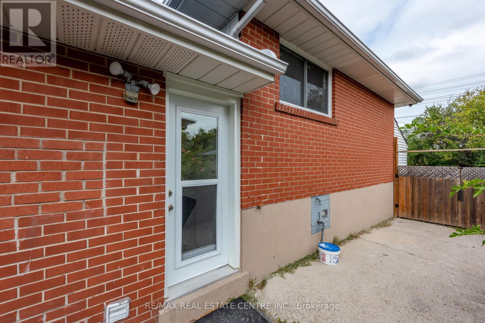 45 AUTUMN BOULEVARD - 37