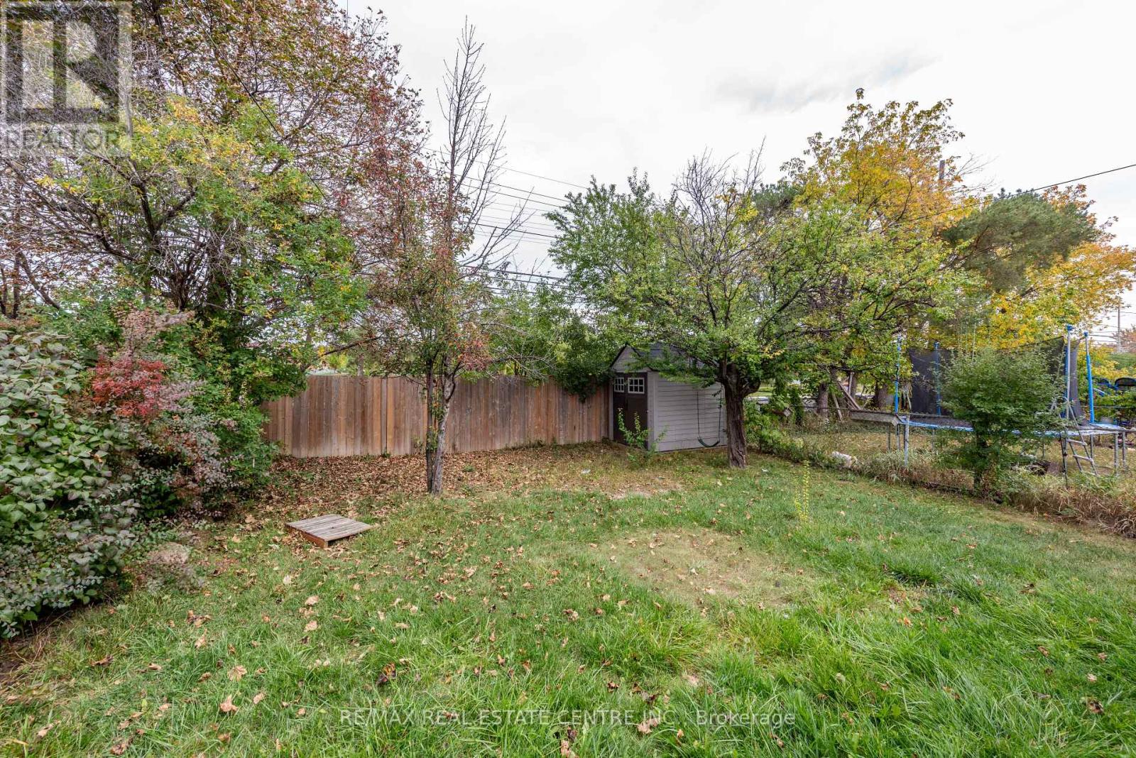 45 AUTUMN BOULEVARD - 41