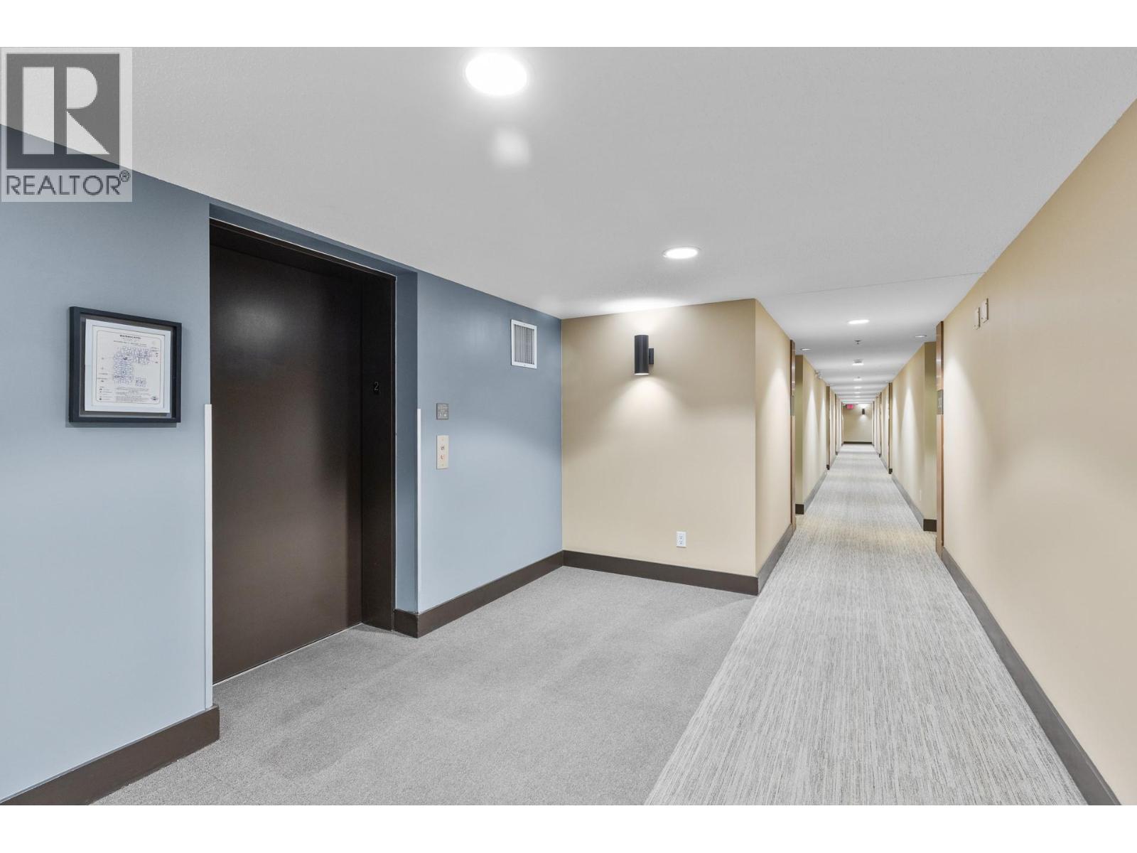 1083 Sunset Drive Unit# 211, Kelowna