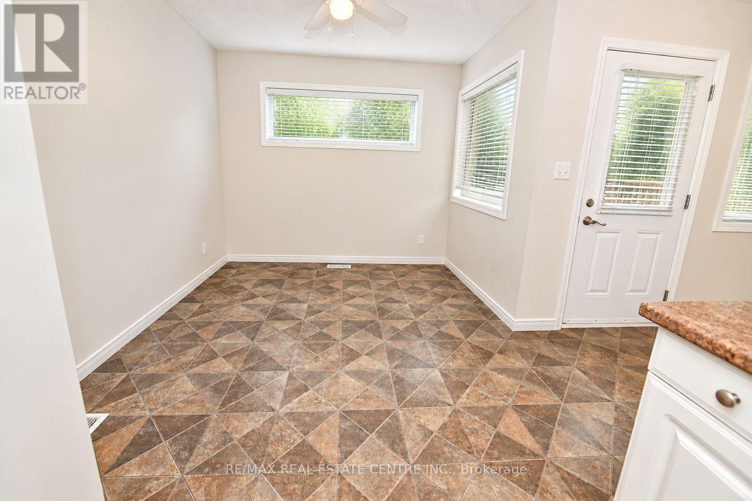 #8 23 HOWE DRIVE - 2