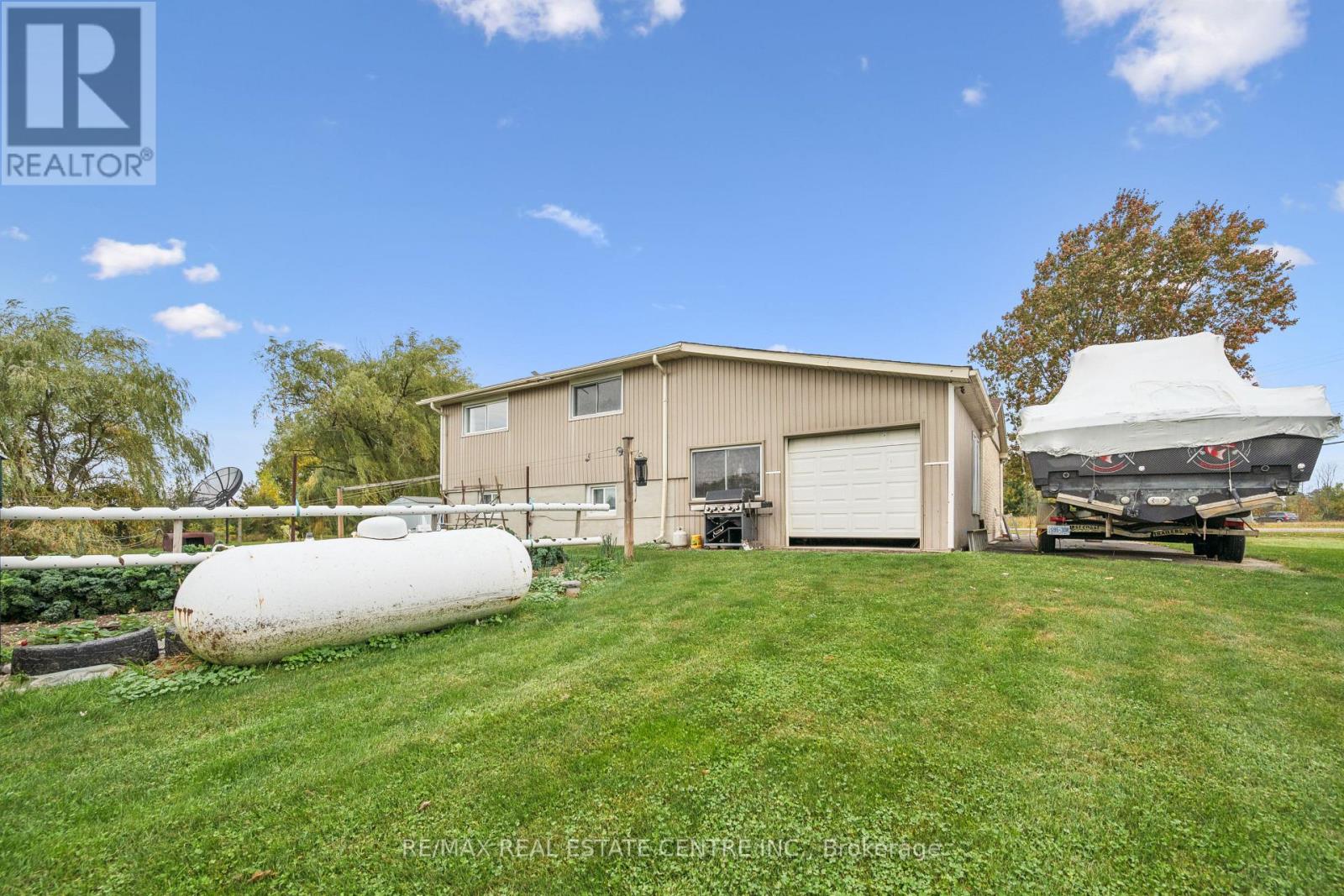 1211 OLD 8 HIGHWAY - Image 31