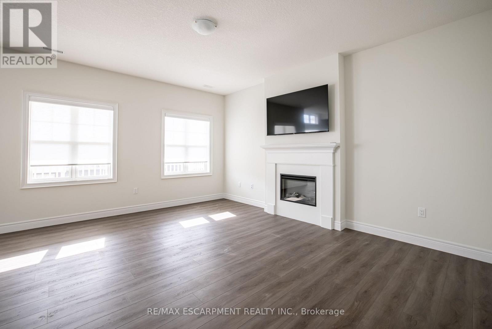10 Shores Lane — photo 14