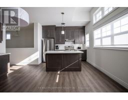 B - 10 Shores Lane, Fort Erie, ON L0S1B0 Photo 7