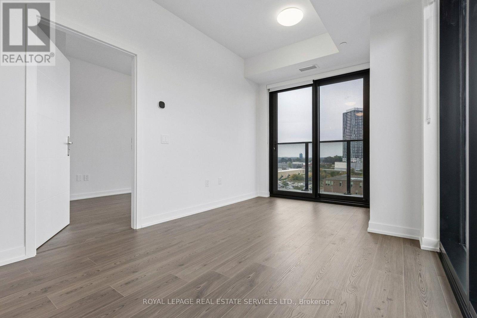 30 Francis Street South — photo 12