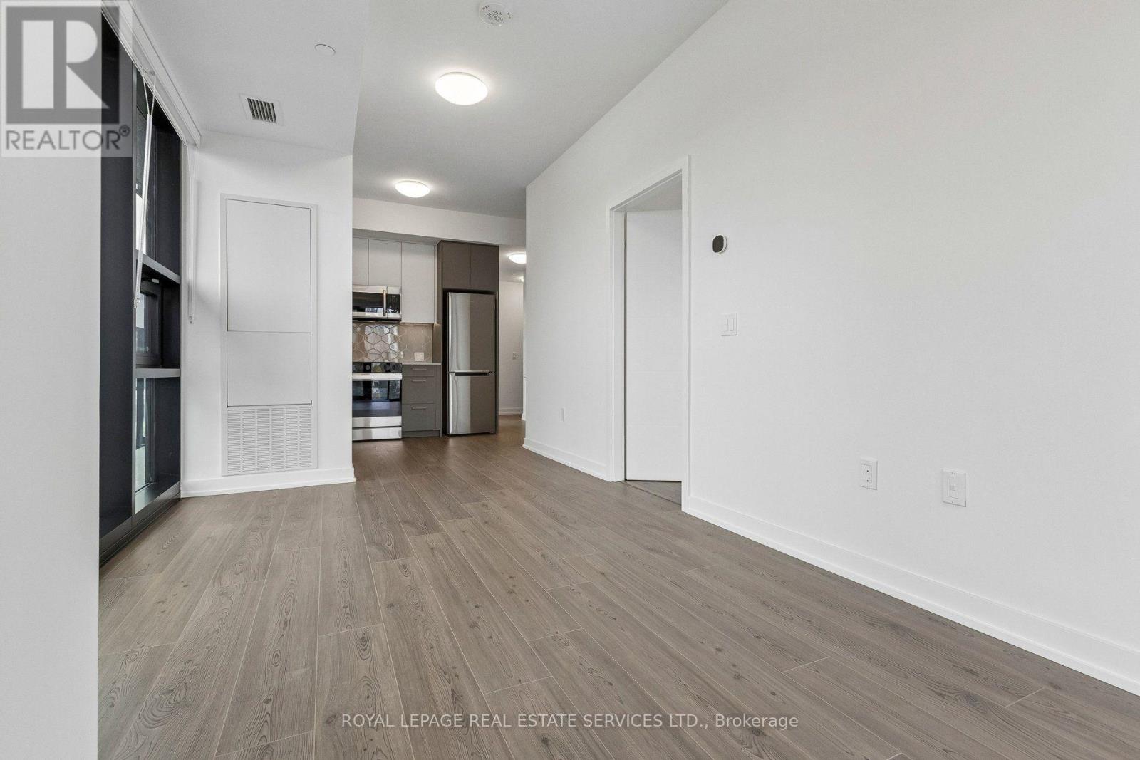 30 Francis Street South — photo 14