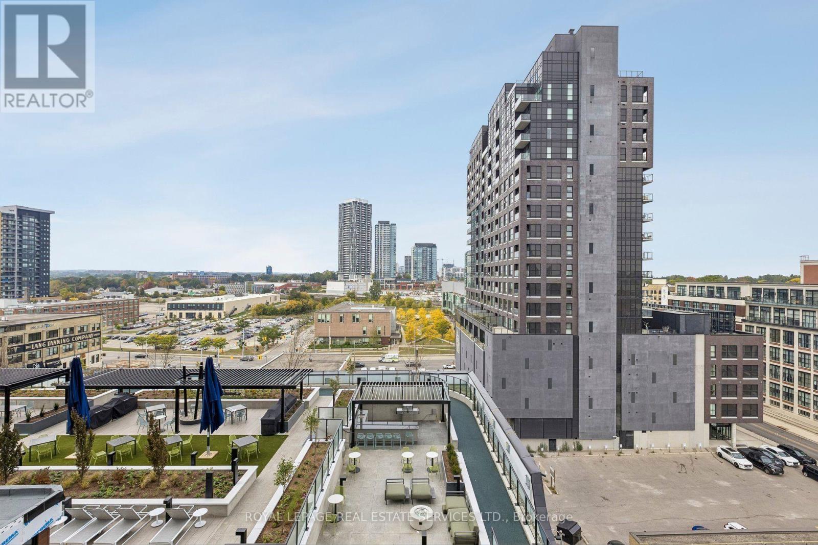 30 Francis Street South — photo 17