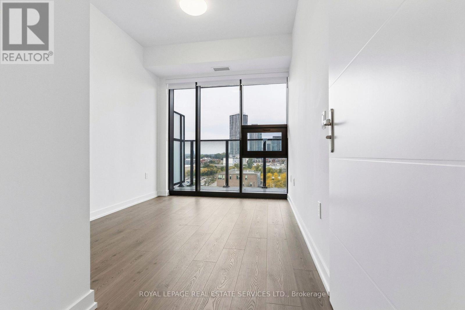 30 Francis Street South — photo 22