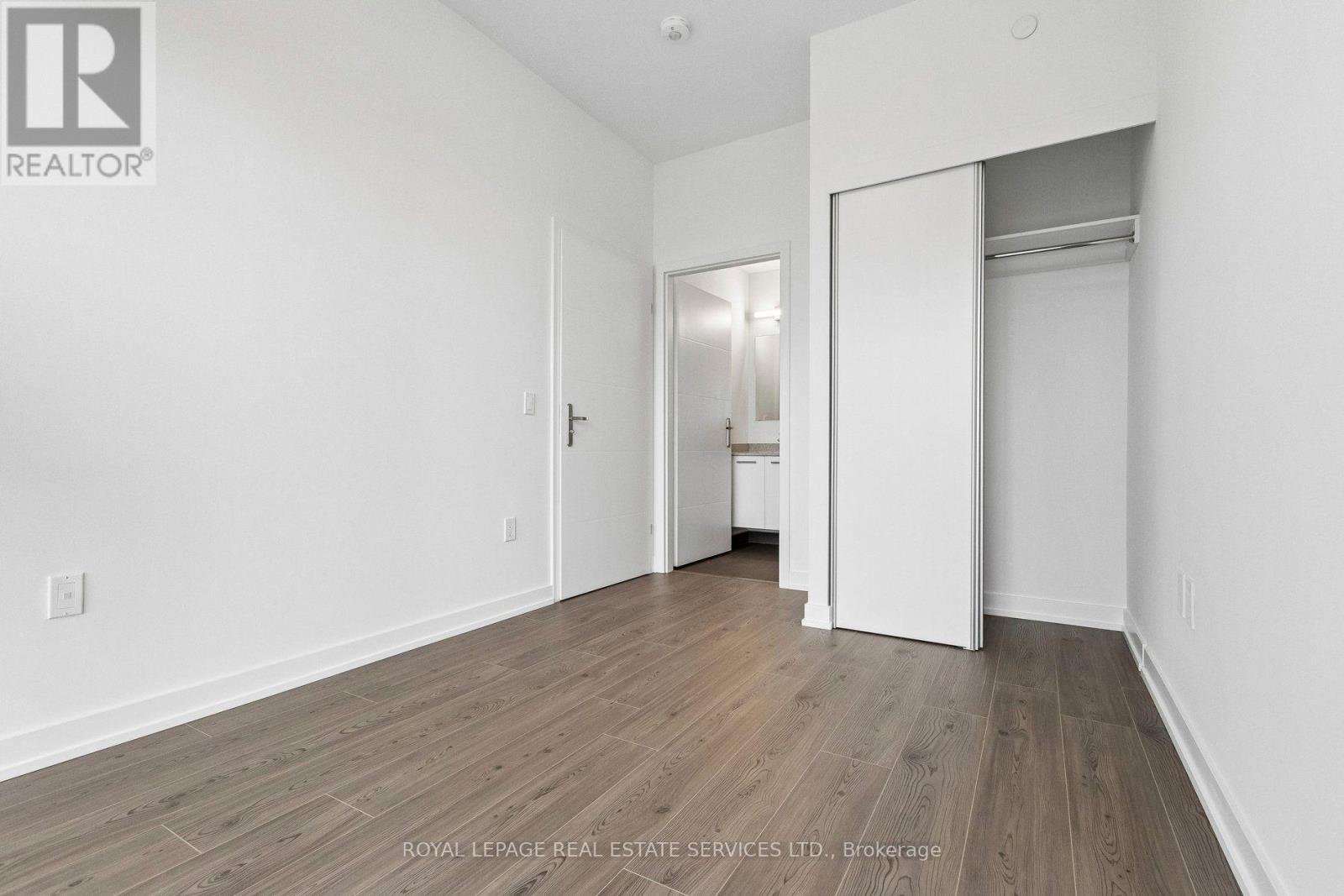 30 Francis Street South — photo 24