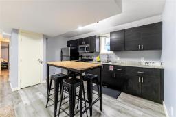 585 Deniset Street, Winnipeg, MB R2J0P2 Photo 25