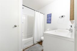 585 Deniset Street, Winnipeg, MB R2J0P2 Photo 15