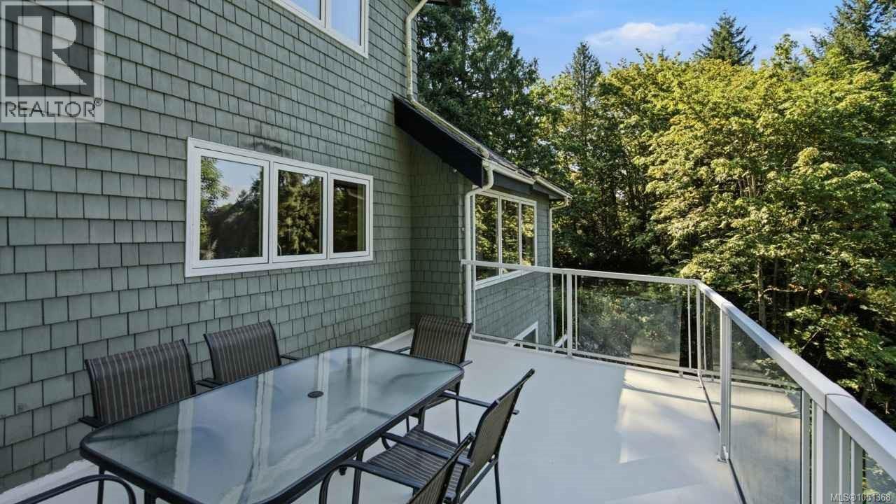 302 Roland Rd - 41