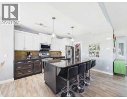 Primary Bedroom - 45 Alderwood Close, Blackfalds, AB T4M0L9 Photo 8
