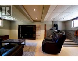11201 91 Street, Peace River, AB T8S1P7 Photo 31