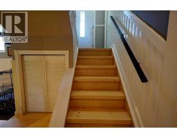 11201 91 Street, Peace River, AB T8S1P7 Photo 37