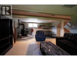11201 91 Street, Peace River, AB T8S1P7 Photo 33