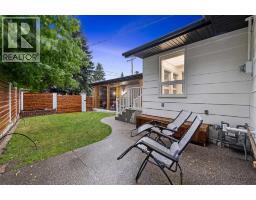 931 Parkwood Way SE - photo 3