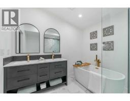 931 Parkwood Way SE - photo 31