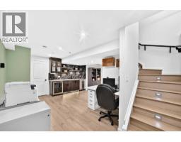 128 Ravenskirk Close SE - photo 38