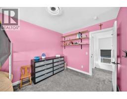 128 Ravenskirk Close SE - photo 32