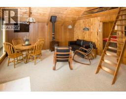 3075 Waverly Rd. Road, Sorrento, BC V0E2W1 Photo 24