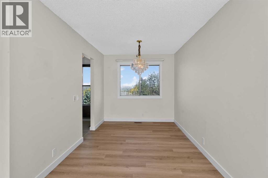 63 Beaconsfield Crescent NW - photo 6