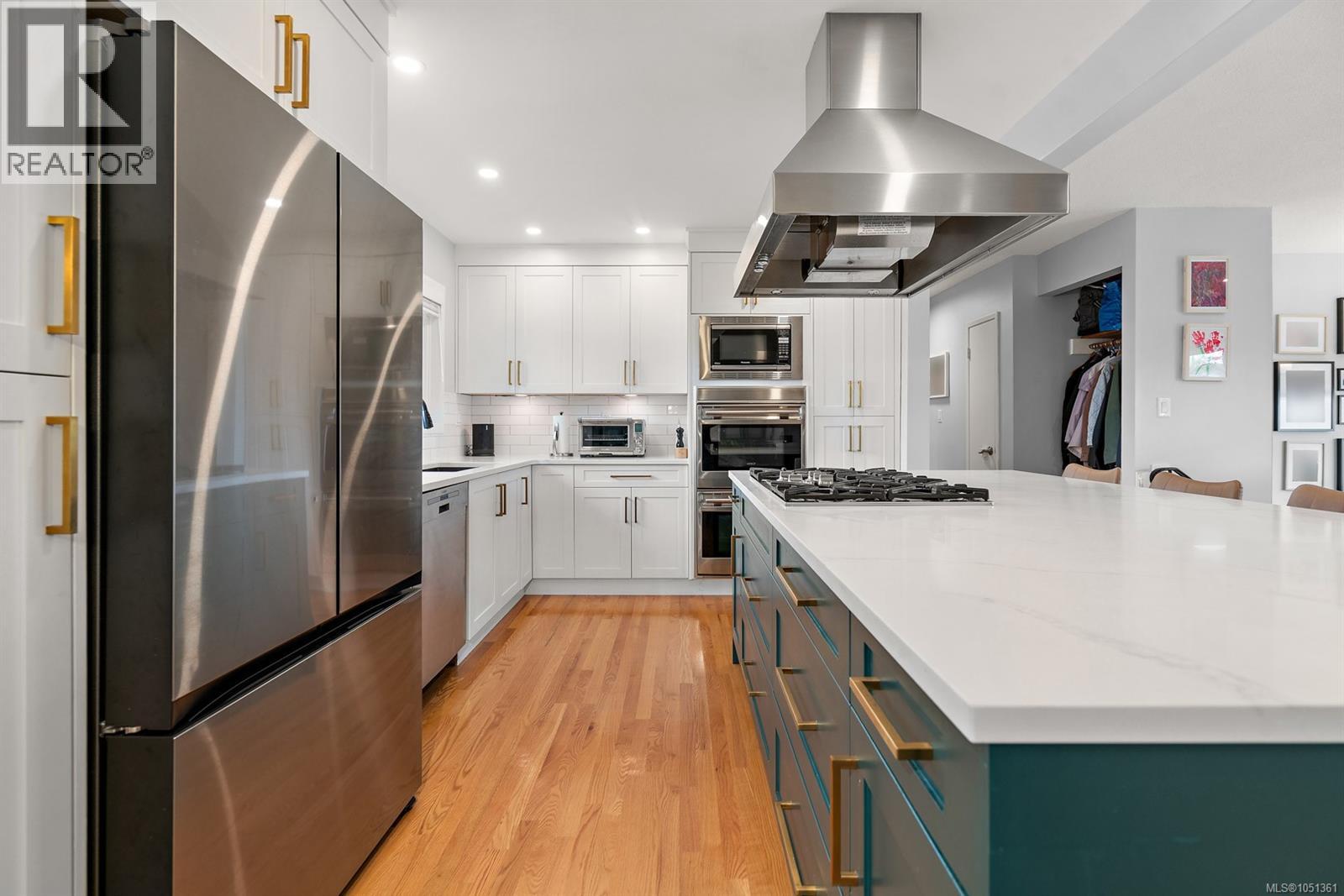  3988 Larchwood Drive, Saanich