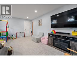 3988 Larchwood Dr, Saanich, BC V8N3P5 Photo 20