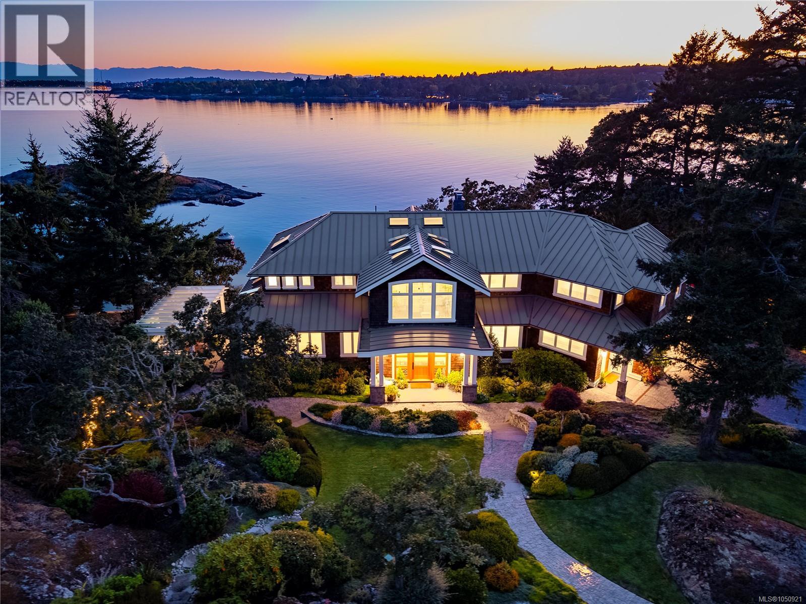 2861 Sea View Rd - 1