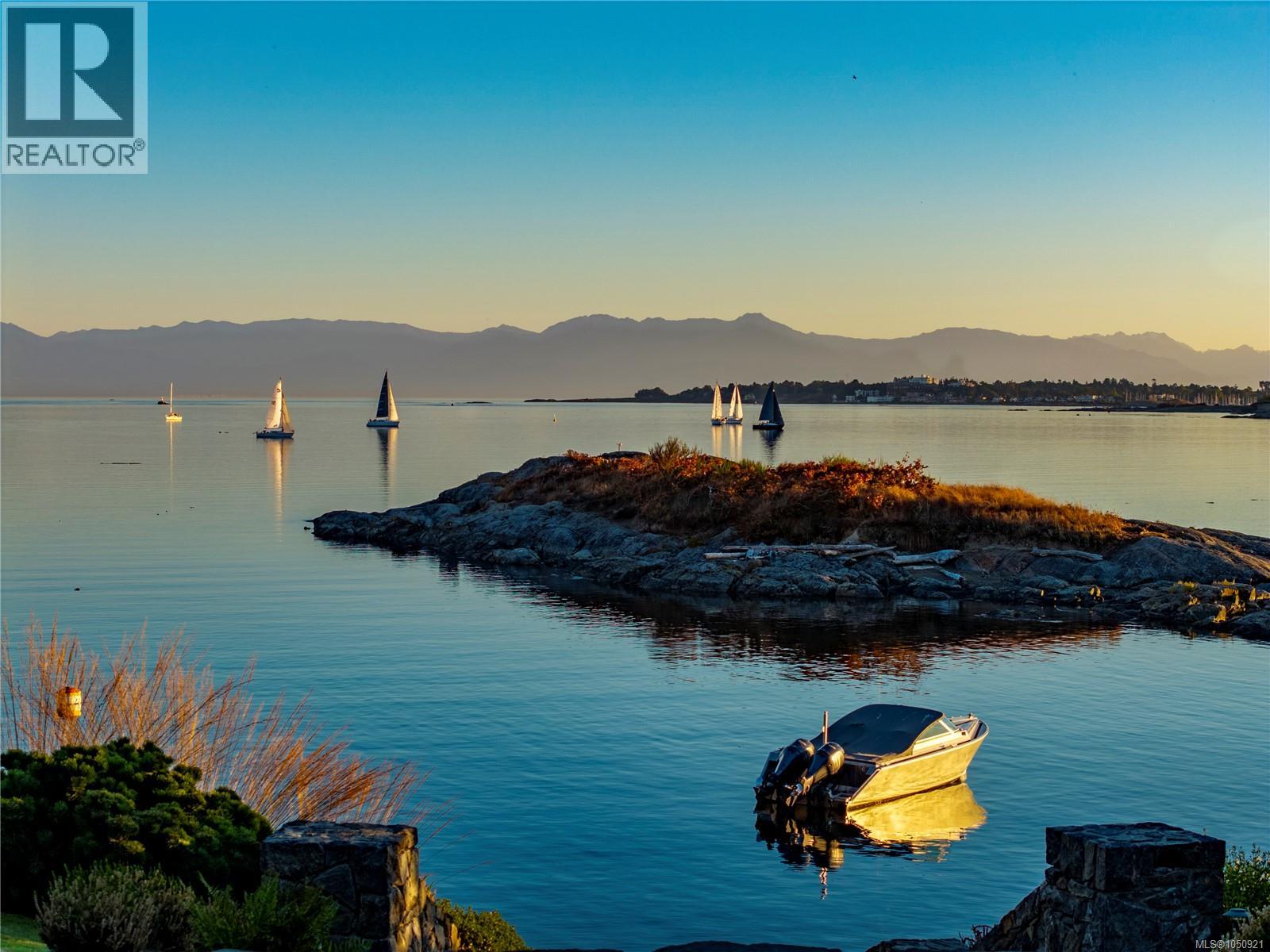  2861 Sea View Road, Saanich