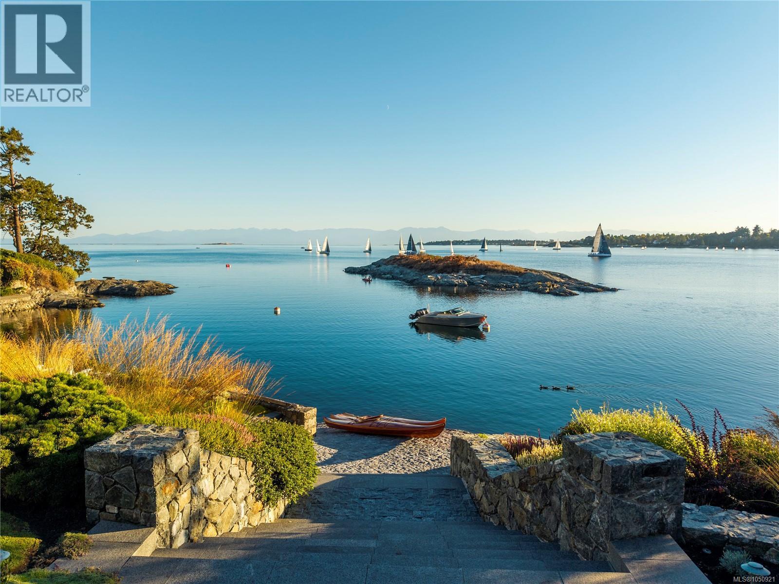  2861 Sea View Road, Saanich
