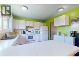 Bedroom - 620 Ziprick Road, Kelowna, BC V1X5R5 Photo 13