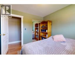 Dining room - 620 Ziprick Road, Kelowna, BC V1X5R5 Photo 18