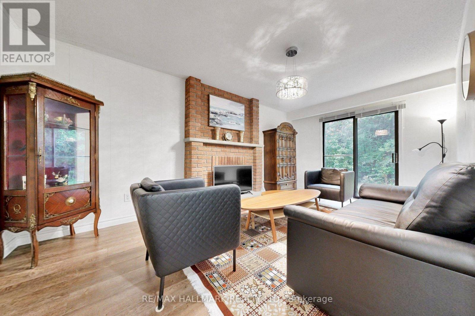 22 Pining Road, Markham, ON photo 13