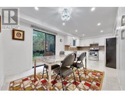 Primary Bedroom - 22 Pining Road, Markham, ON L3T5N6 Photo 8