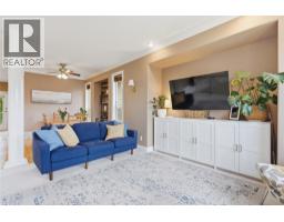 Den - 2025 Panorama Court, Kamloops, BC V2E2S1 Photo 14