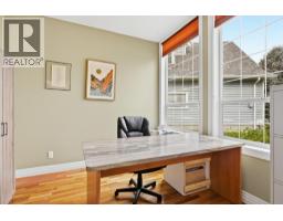 3pc Ensuite bath - 2025 Panorama Court, Kamloops, BC V2E2S1 Photo 9
