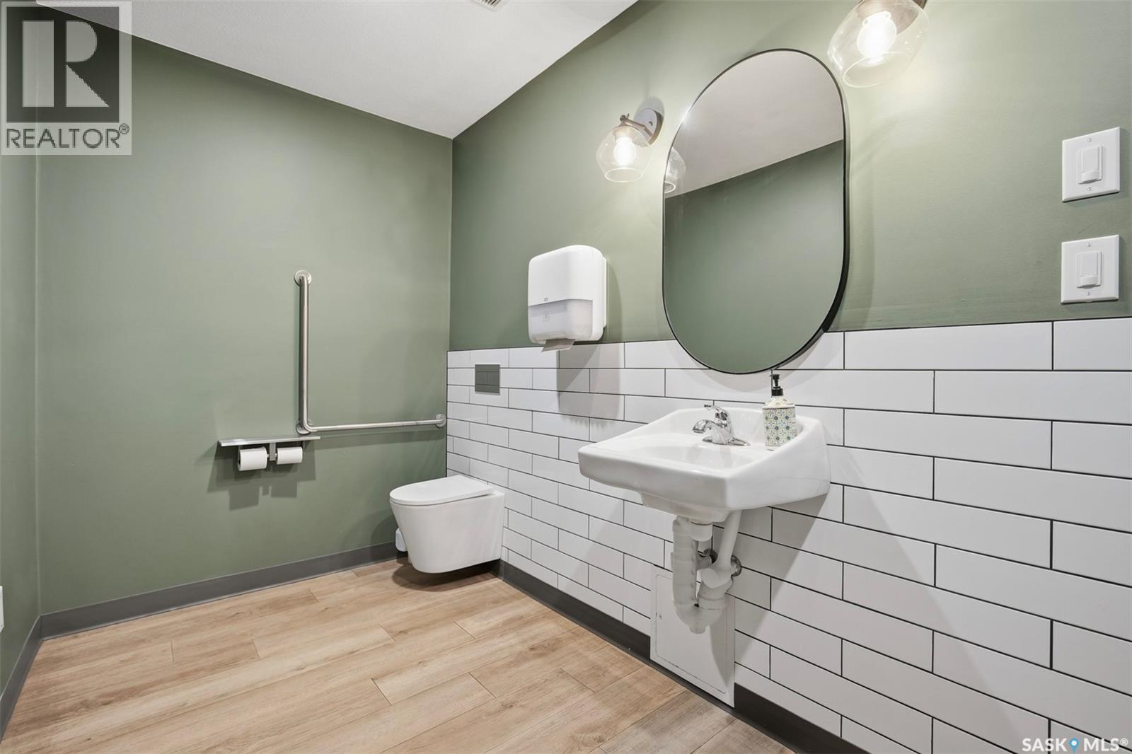 508 Railway STREET E, Hepburn — photo 16