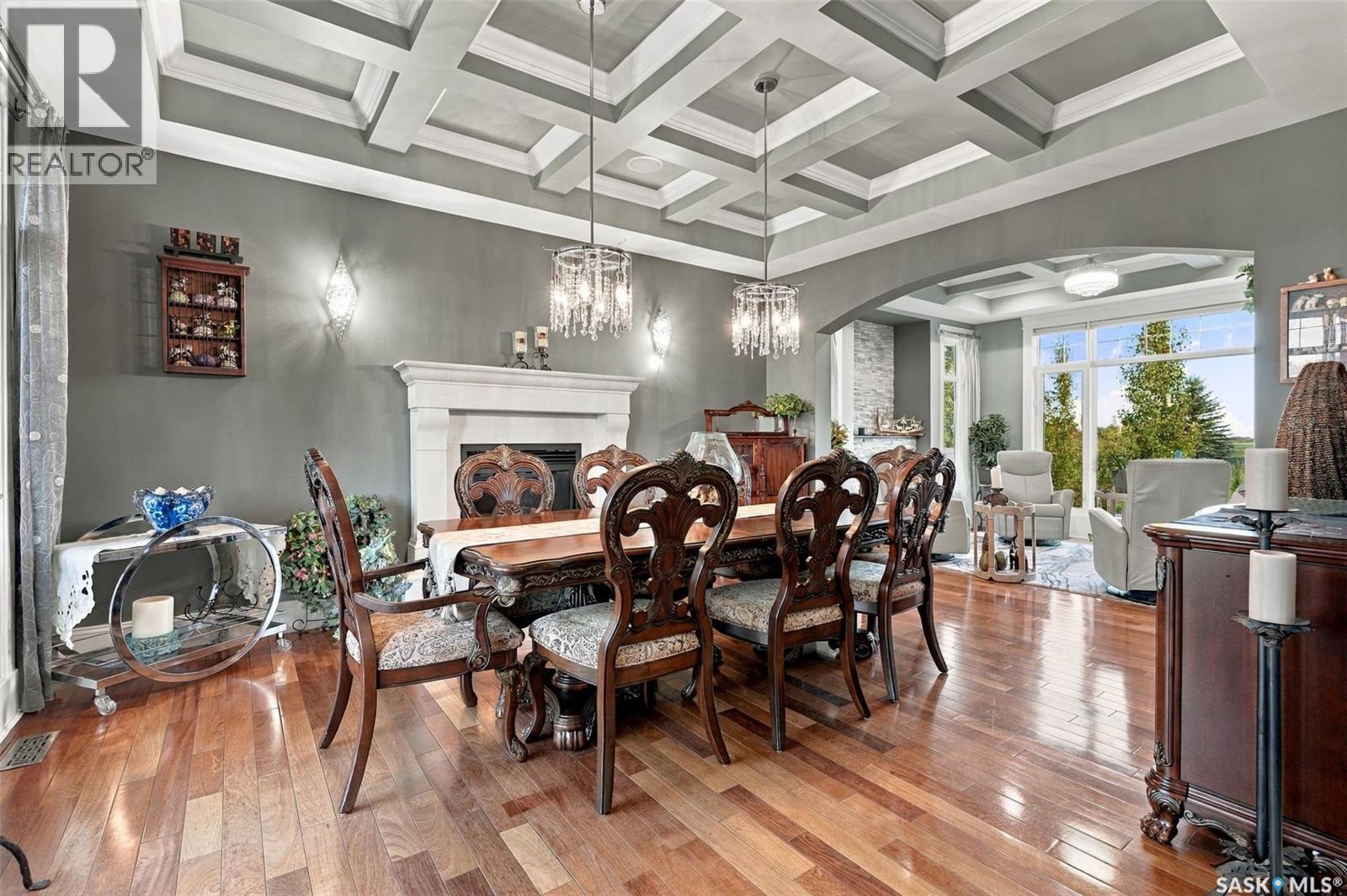 11 Mandalay DRIVE - 32