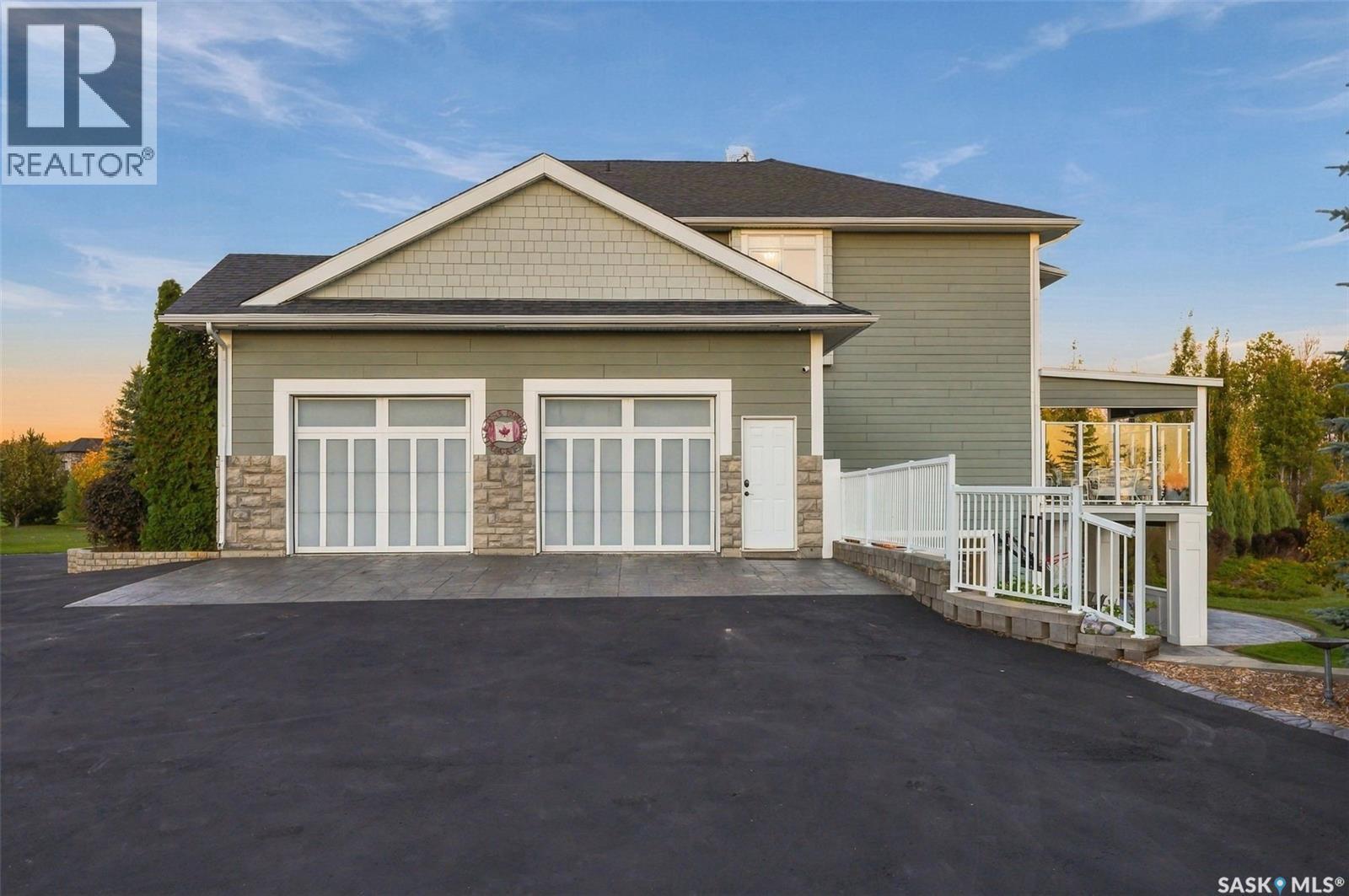 11 Mandalay DRIVE - 9