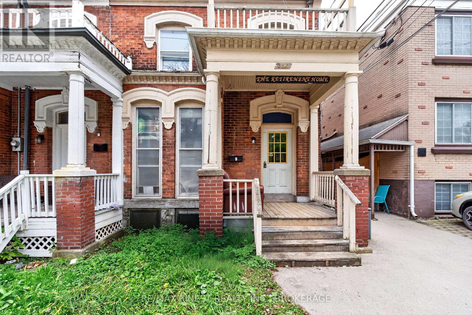364 BROCK STREET - 4