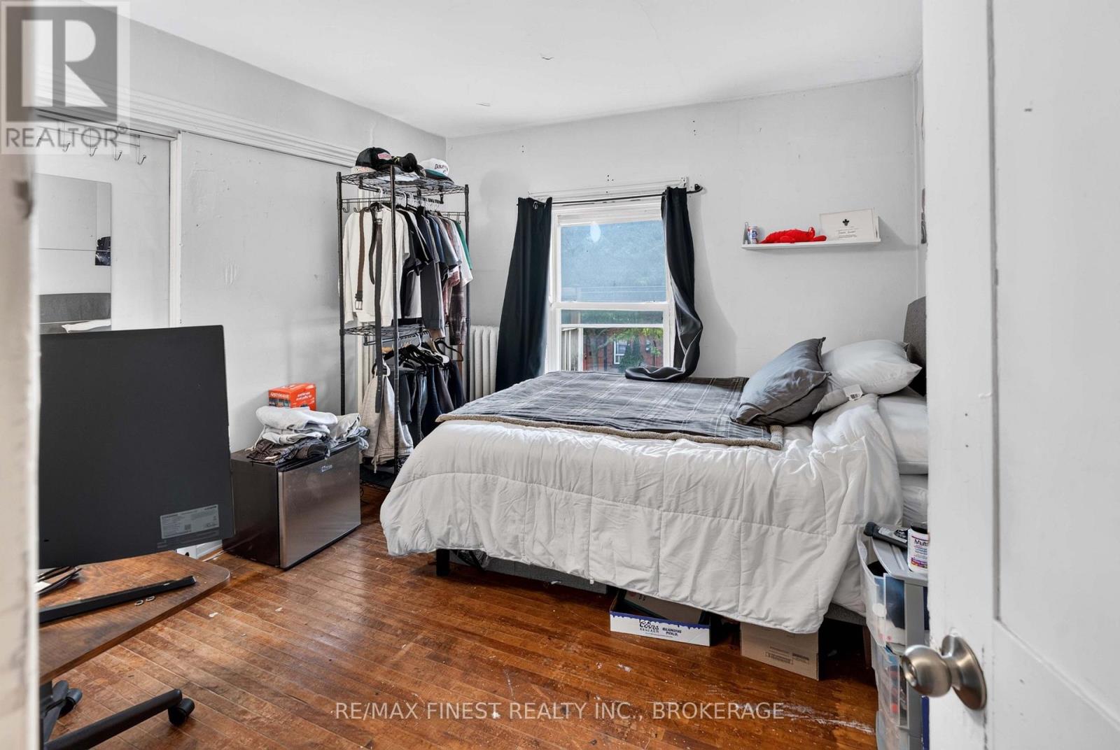 364 BROCK STREET - Image 42