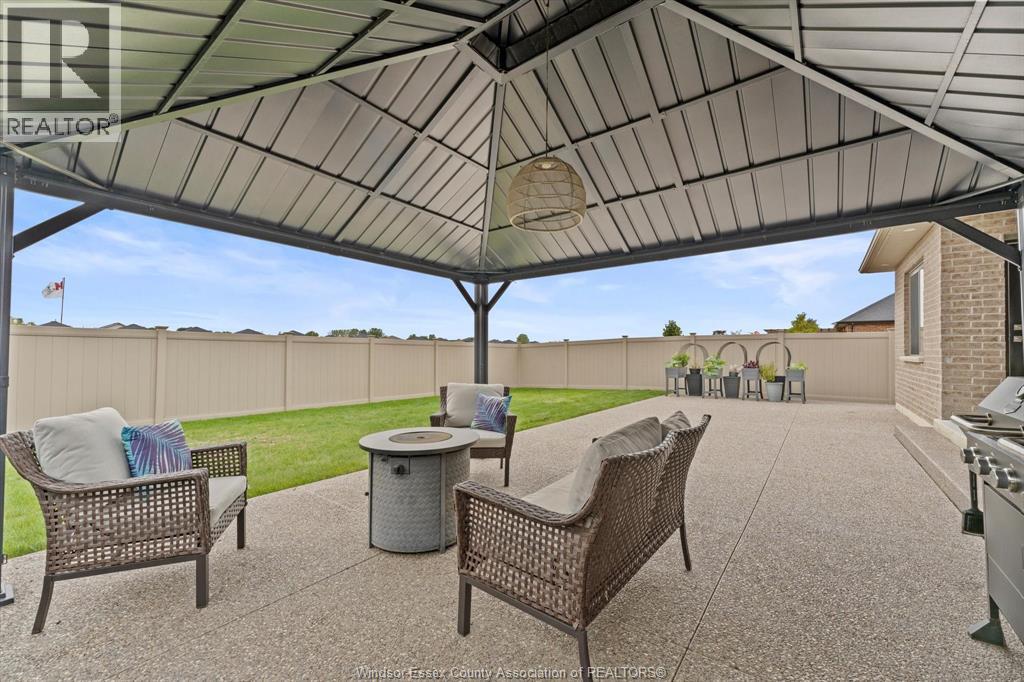 209 MULLEN CRESCENT - 29