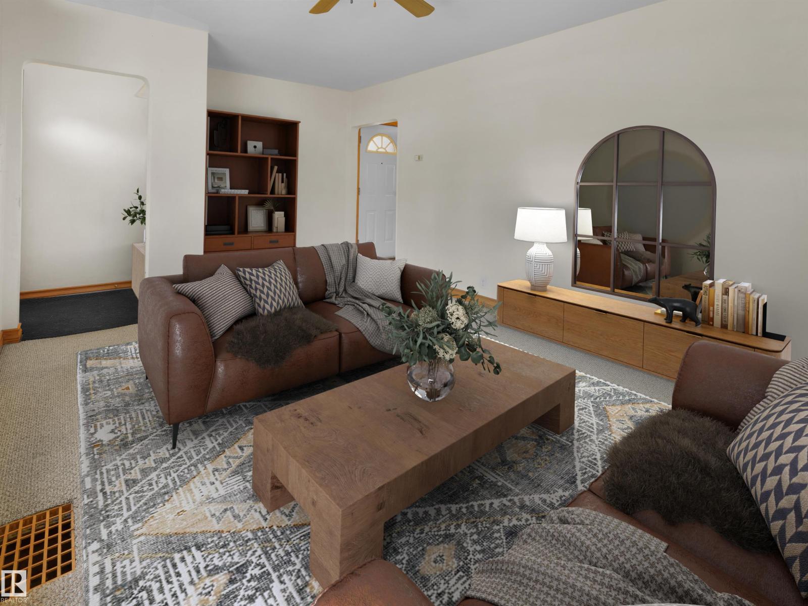 6810 110 ST NW - 7