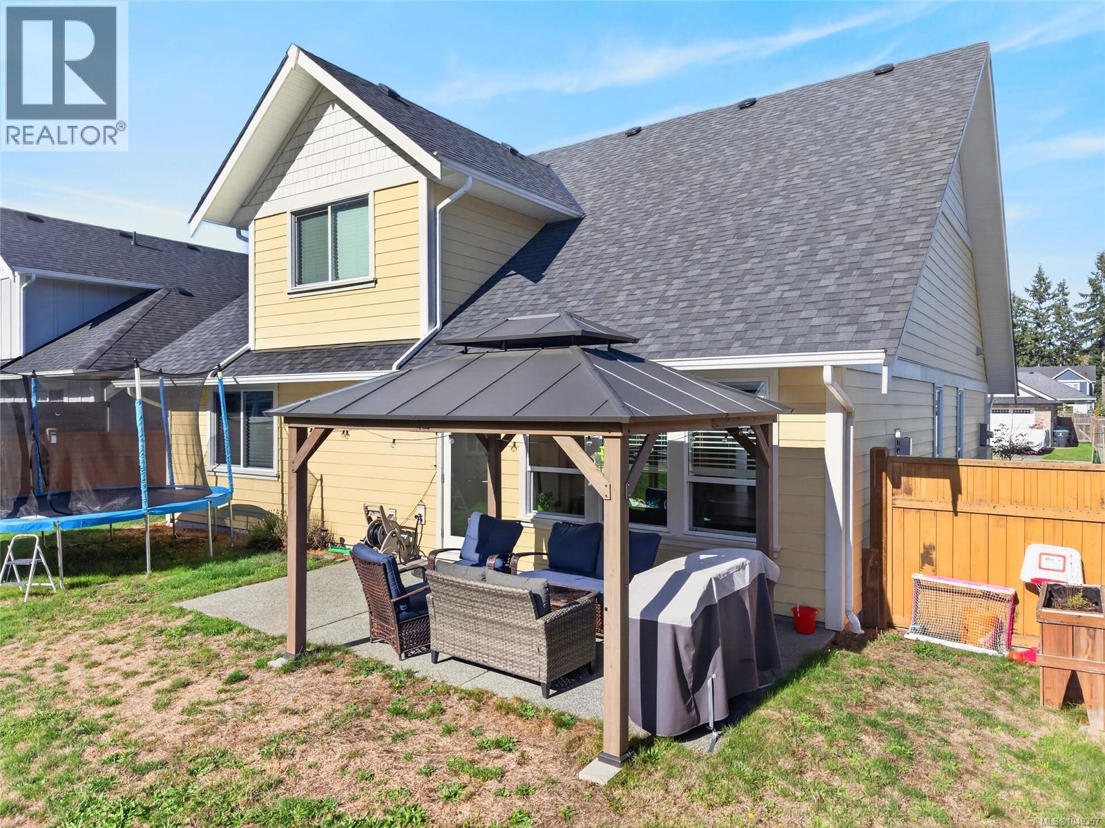 2538 Branch Ave, Courtenay - Image 1