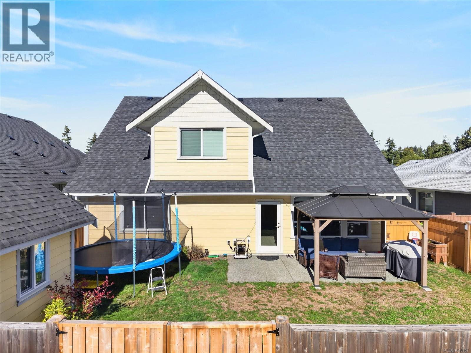 2538 Branch Ave, Courtenay - Image 1