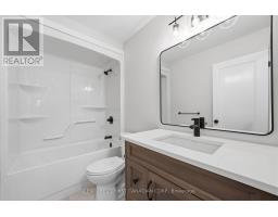 5 Doerr Court, North Middlesex, ON N0M1A0 Photo 18